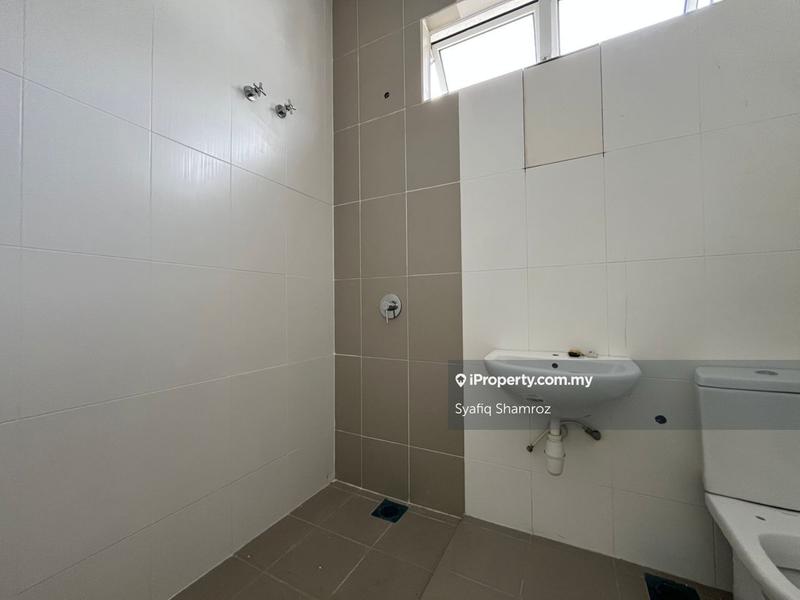 Rumah Teres 2-Tingkat untuk Dijual di D'Kayangan, Shah Alam oleh Syafiq Shamroz - iProperty.com.my