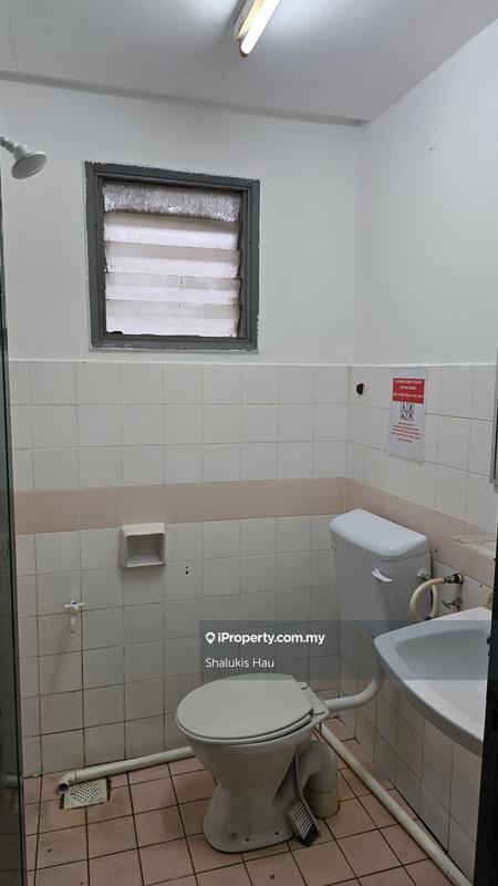 Apartment for Sale in Pelangi Court by Shalukis Hau - iProperty.com.my