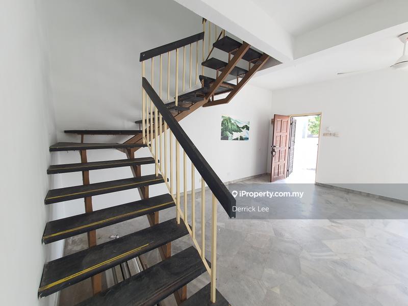 Rumah Berangkai 2 Tingkat untuk Dijual di 18d3y, Subang Jaya oleh Derrick Lee - iProperty.com.my