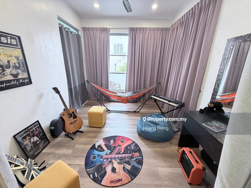Rumah Berangkai 3 Tingkat untuk Dijual di Schubert, Symphony Hills, Cyberjaya oleh Huang Hong - iProperty.com.my