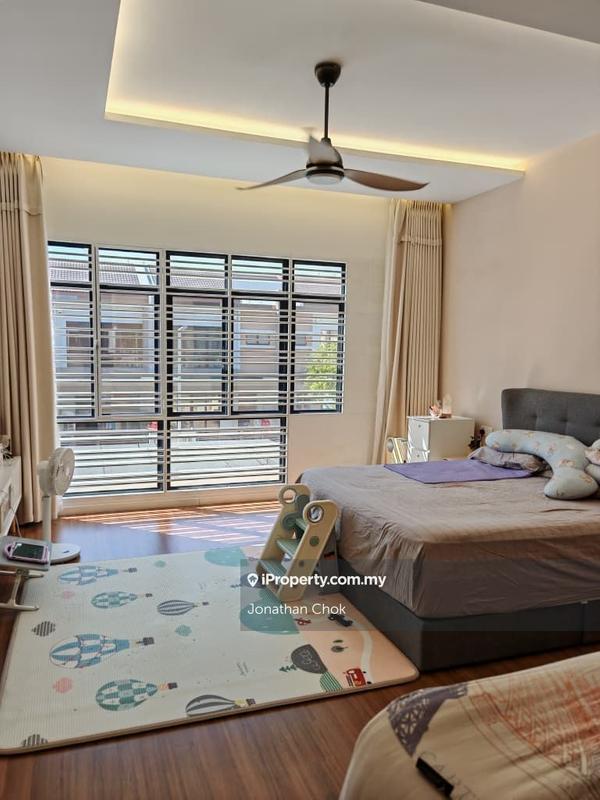 Rumah Berangkai 2 Tingkat untuk Dijual di 16 Sierra, Puchong oleh Jonathan Chok - iProperty.com.my