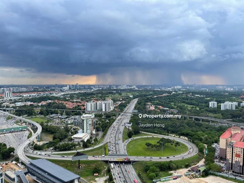 For Sale - The Arcuz