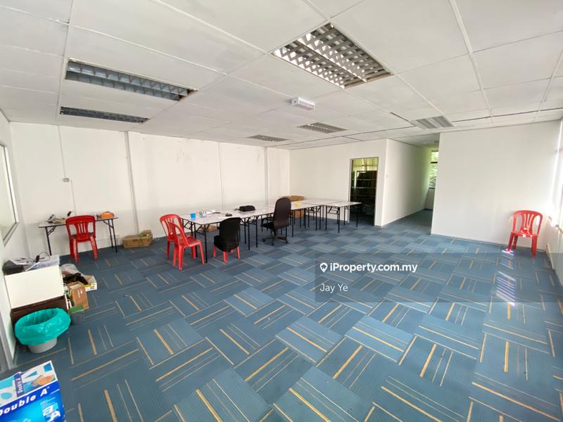 Semi-D Kilang untuk Disewa di Taman Mas Sepang, Puchong oleh Jay Ye - iProperty.com.my