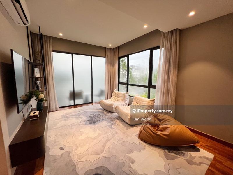 Bungalow House for Sale in 0p3ss, Seri Kembangan by Ken Wong - iProperty.com.my