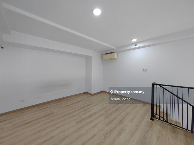 Kediaman Servis untuk Dijual di Emporis oleh Yenna Leong - iProperty.com.my