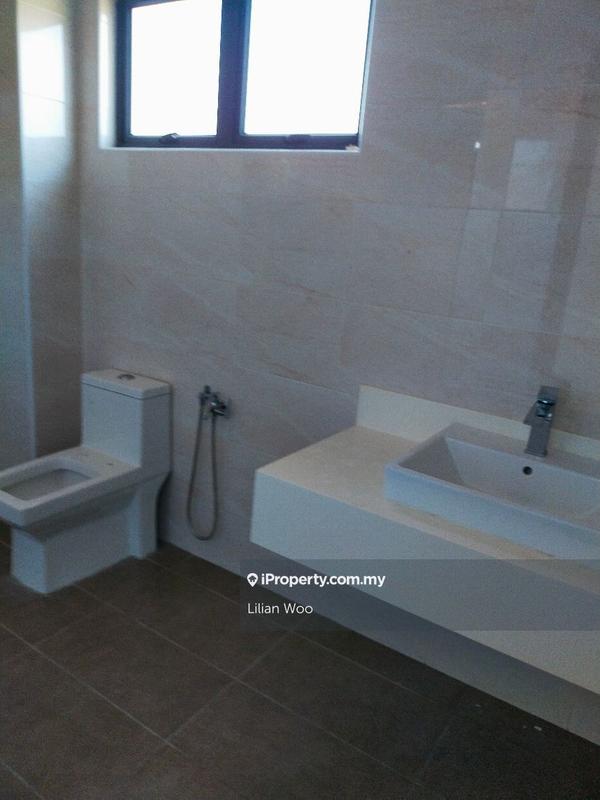 Bungalow House untuk Dijual di Bandar Sungai Long, Selangor oleh Lilian Woo - iProperty.com.my