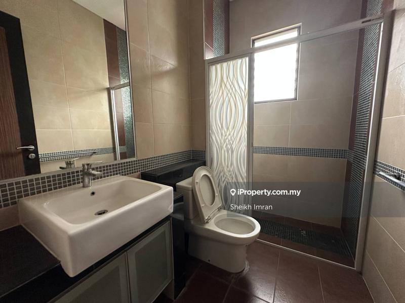 Bungalow House untuk Dijual di Bukit Jelutong, Shah Alam oleh Sheikh Imran - iProperty.com.my
