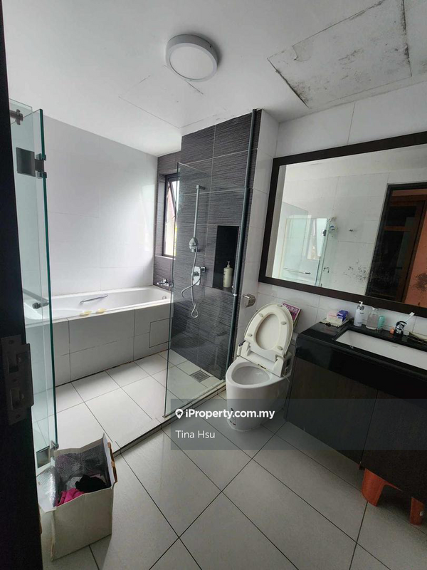 Pangsapuri untuk Dijual di Molek Pine 4 oleh Tina Hsu - iProperty.com.my