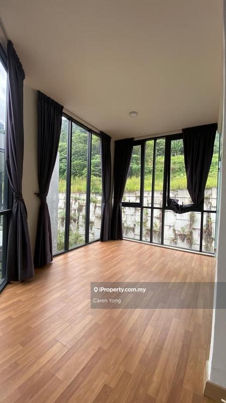 Rumah Berangkai 4 Tingkat untuk Dijual di Damansara Perdana, Selangor oleh Caren Yong - iProperty.com.my