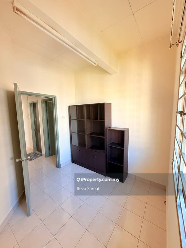 Pangsapuri untuk Dijual di Seri Ixora Apartment oleh Reza Samat - iProperty.com.my