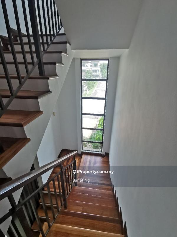 Rumah Berkembar untuk Dijual di Subang Jaya, Selangor oleh Janet Ng - iProperty.com.my