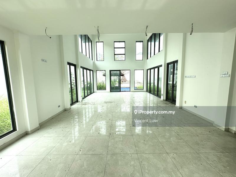 Bungalow House for Sale in The Villa Serai Saujana Golf Resort, Saujana by Vincent Liaw - iProperty.com.my