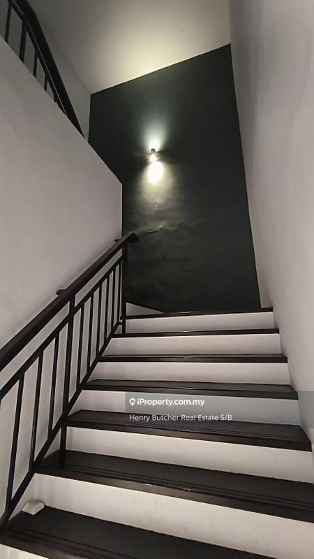 Condominium for Sale in Atmosfera Kondominium by Henry Butcher Real Estate S/B - iProperty.com.my