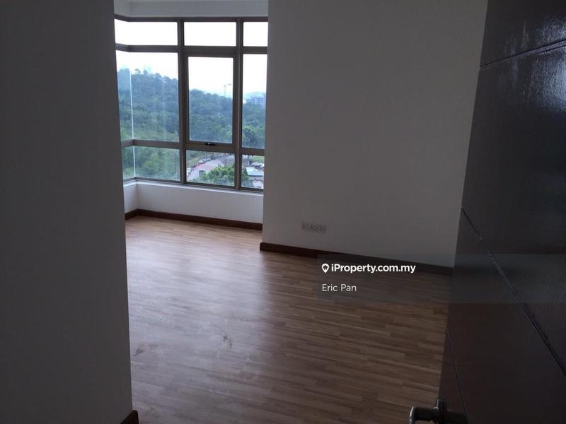 For Sale - Shaftsbury Residence