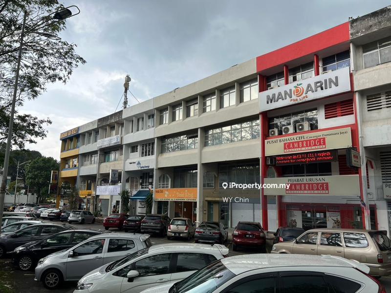 For Sale - 4 STOREY RARE UNIT,DAMANSARA JAYA