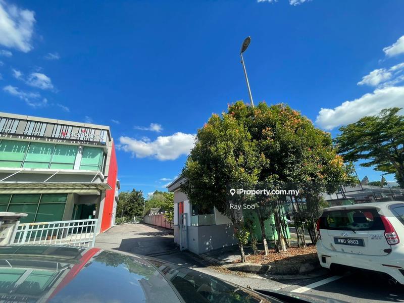 Semi-D Factory untuk Dijual di Kota Damansara, Selangor oleh Ray Soo - iProperty.com.my