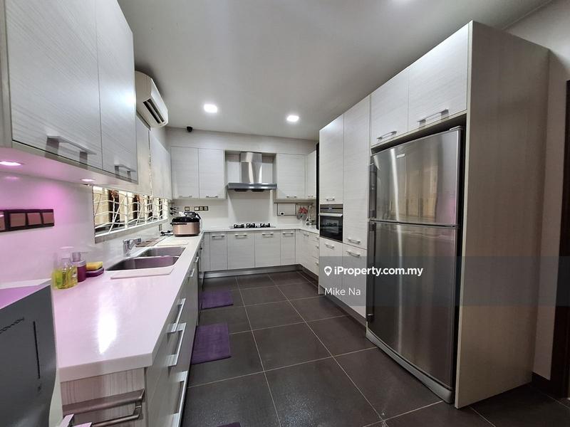 Rumah Berkembar untuk Dijual di Bukit Sungai Long, Kajang oleh Mike Na - iProperty.com.my