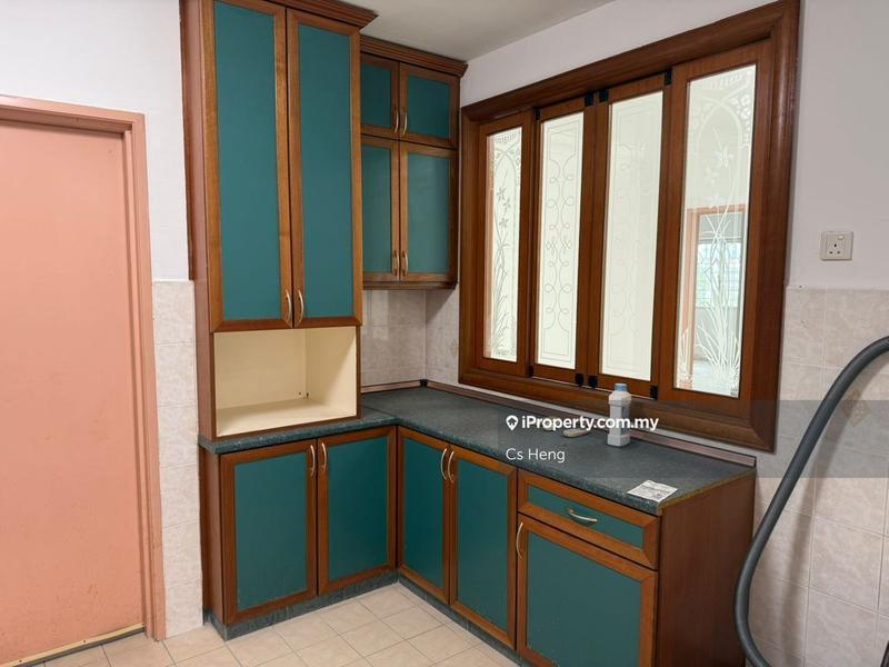 For Sale - Sri Intan 2