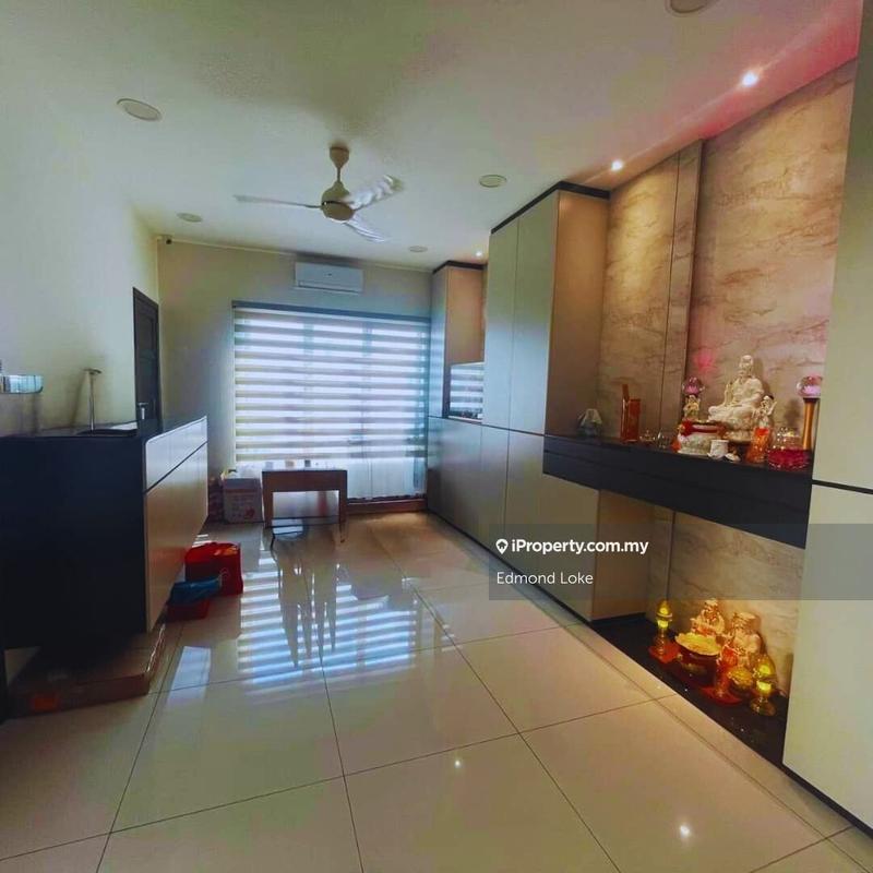 Bungalow House for Sale in Selayang, Selangor by Edmond Loke - iProperty.com.my