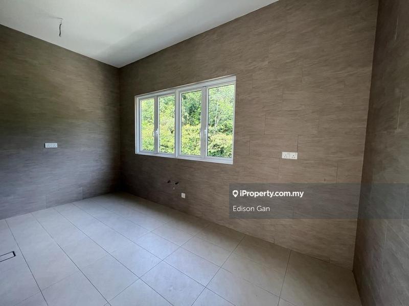 Bungalow House for Sale in Mont Kiara, Kuala Lumpur by Edison Gan - iProperty.com.my