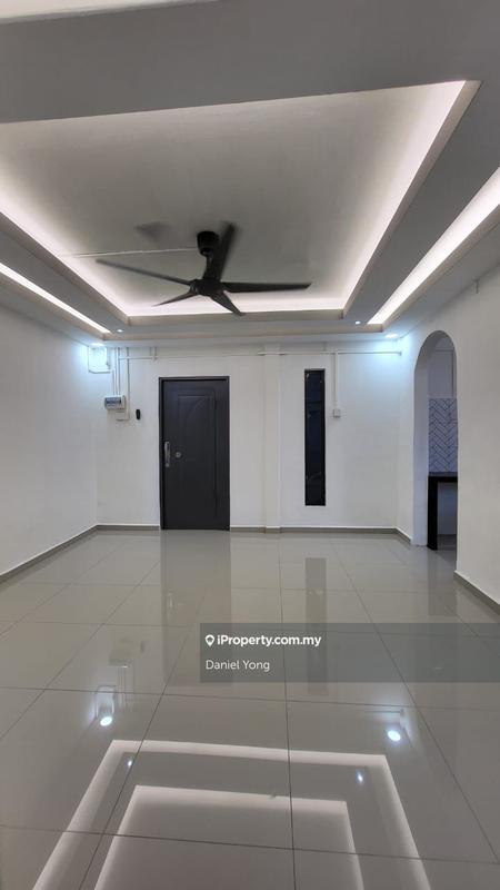 For Sale - Bandar Selesa Jaya