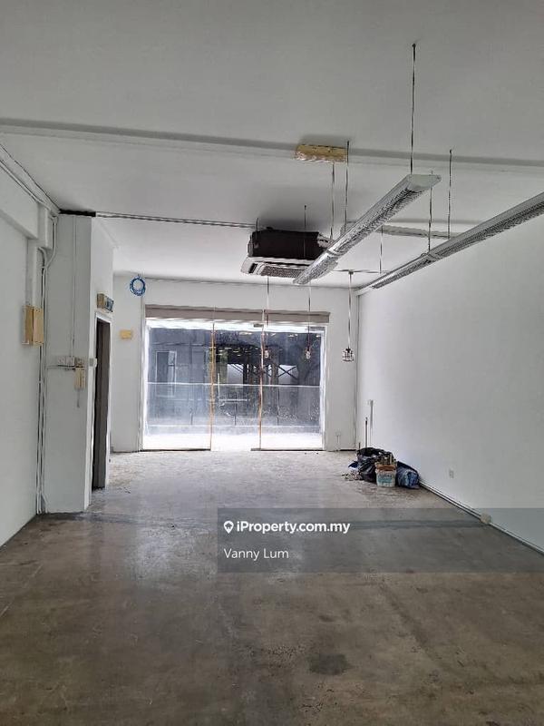Kedai untuk Dijual di Subang Jaya, Selangor oleh Vanny Lum - iProperty.com.my
