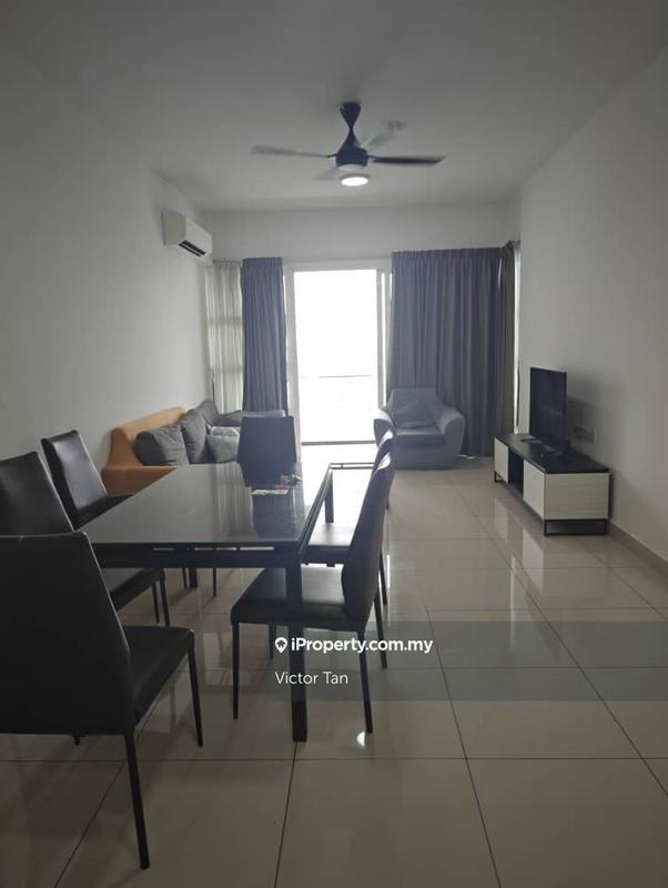 For Rent - Pinnacle Tower