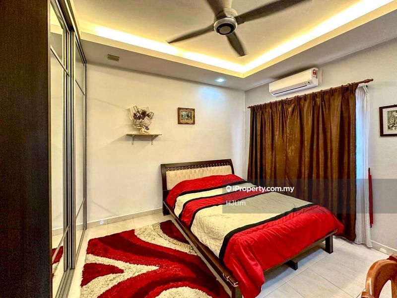 Rumah Berkembar untuk Dijual di Bandar Tun Hussein Onn, Cheras oleh HJLim - iProperty.com.my