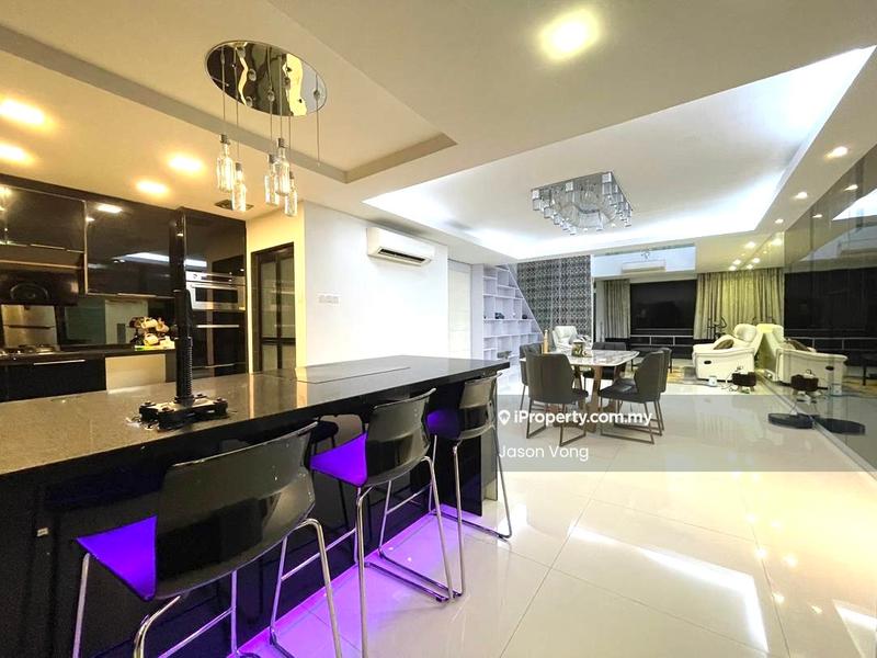Kitchen & living area view