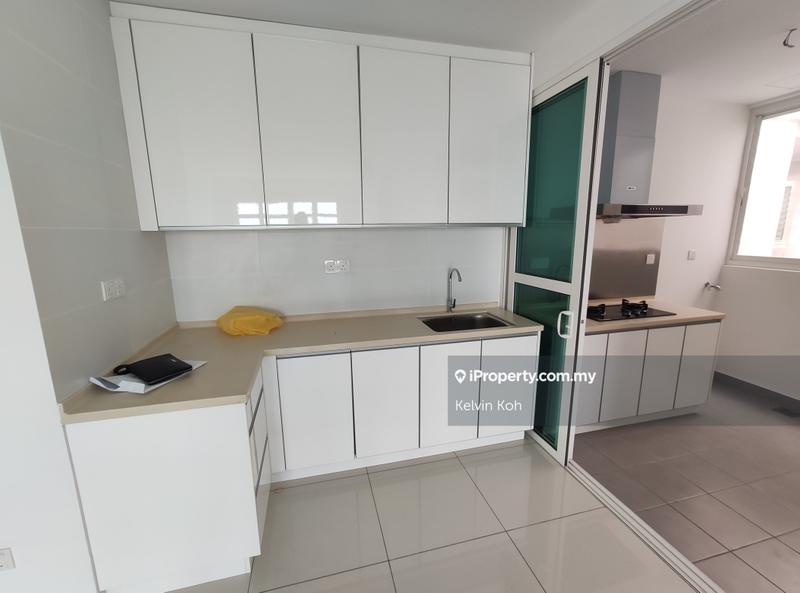 Service Residence for Sale in The Lead Residences (Impiria Residensi) by Kelvin Koh - iProperty.com.my