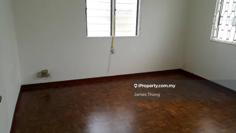 Rumah Berkembar untuk Dijual di Taman Yarl, Jalan Klang Lama (Old Klang Road) oleh James Thong - iProperty.com.my