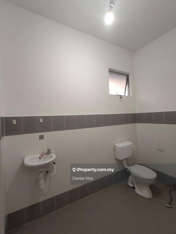 Semi-Detached House for Sale in Taman Kuala Selangor Utama, Kuala Selangor by Daniel Kho - iProperty.com.my