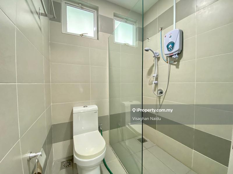 Bungalow House for Rent in Bandar Country Homes, Rawang by Visaghan Naidu - iProperty.com.my