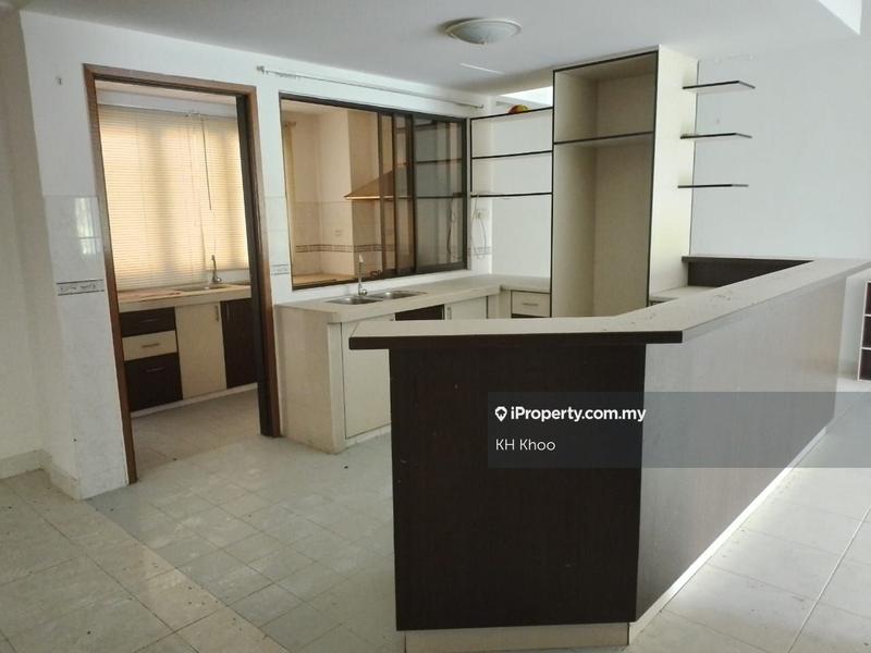 Condominium for Sale in Cyber Heights Villa by KH Khoo - iProperty.com.my