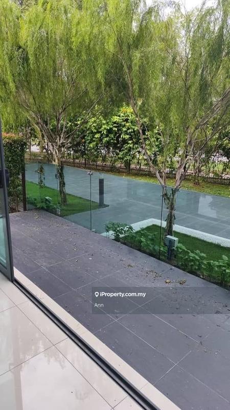 Rumah Berangkai 3 Tingkat untuk Dijual di Bandar Nusaputra, Puchong oleh Ann - iProperty.com.my