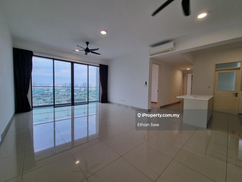 Service Residence untuk Dijual di East Parc @ Manjalara oleh Ethan Swe - Living Room - iProperty.com.my