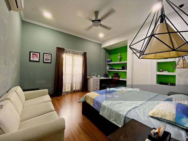 Bungalow House for Sale in Kota Damansara, Kota Damansara by Ken Tan - iProperty.com.my