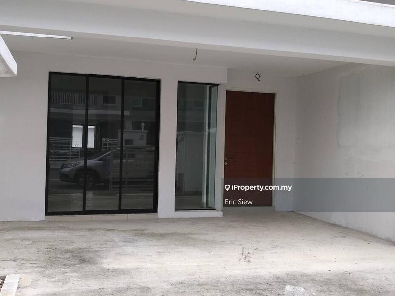 Rumah Berangkai 2.5 Tingkat untuk Dijual di Abadi Heights, Puchong oleh Eric Siew - iProperty.com.my