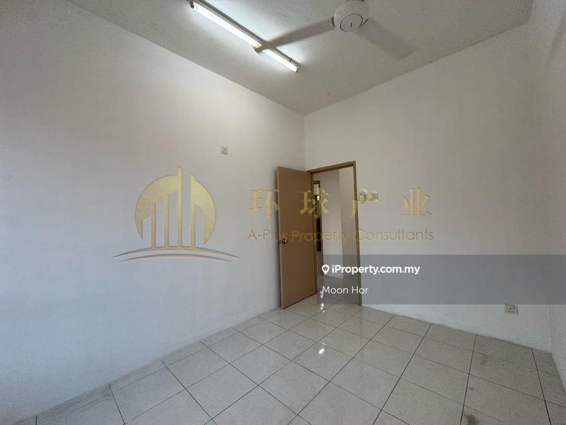 For Sale - Carissa Park Condominium