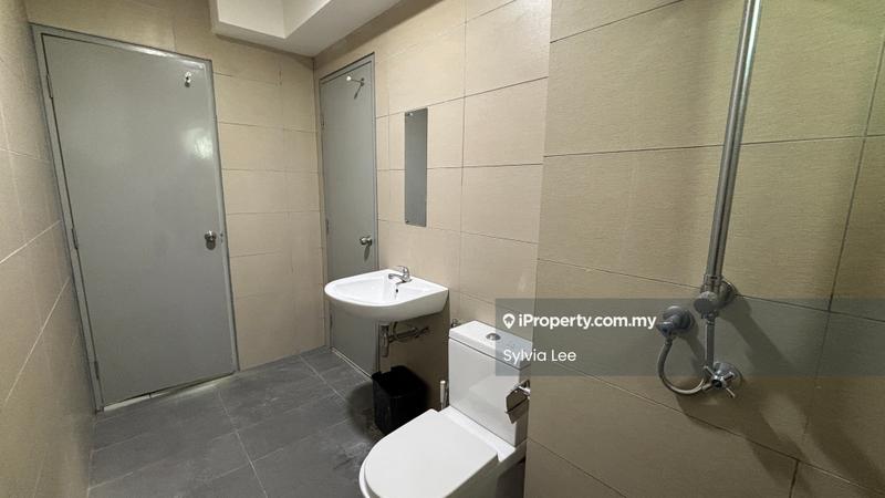 Service Residence for Rent in TR Residence by Sylvia Lee - Common Bathroom - iProperty.com.my