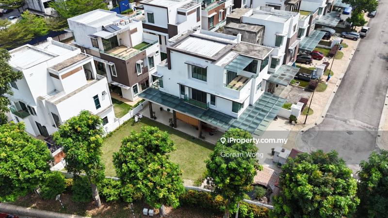 Bungalow House for Sale in Saujana Glenmarie, Glenmarie by Gordan Wong - iProperty.com.my