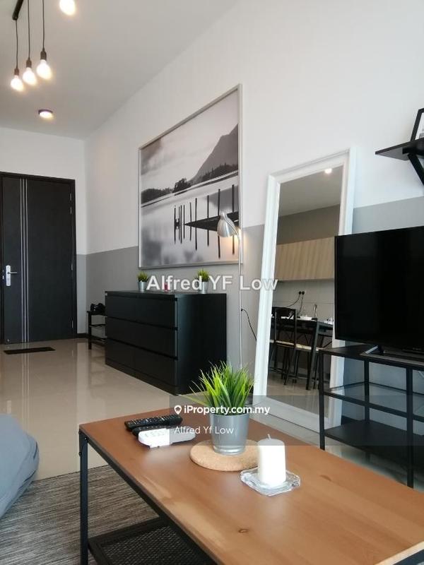 Residensi Servis untuk Dijual di Molek Regency oleh Alfred Yf Low - iProperty.com.my