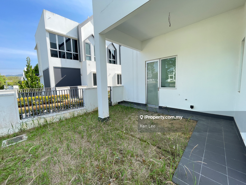 Rumah Berangkai 2 Tingkat untuk Dijual di Eco forest Corner Ebonylane, Semenyih oleh Ken Lee - iProperty.com.my