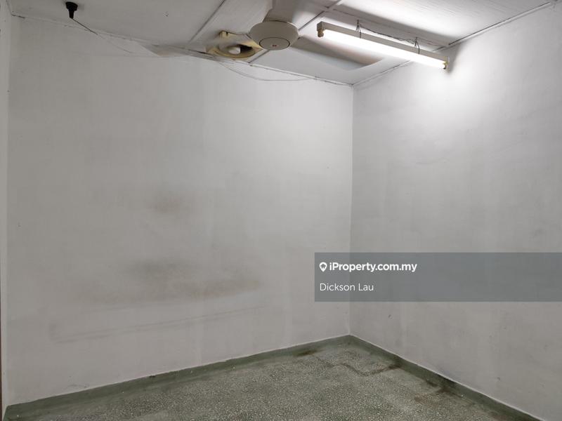 1-storey Terraced House for Sale in 96re4, Kepong by Dickson Lau - iProperty.com.my