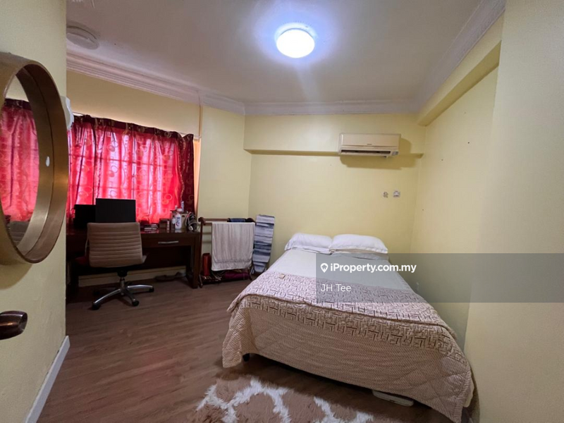 Condominium for Sale in The Vistana by JH Tee - iProperty.com.my