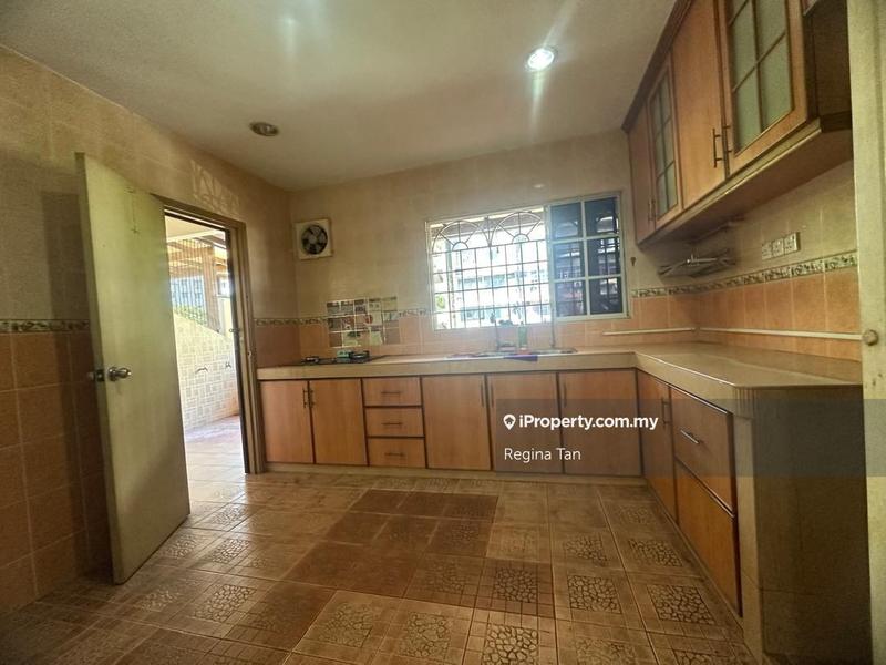 Rumah Bandar untuk Dijual di Kampung Segambut Tengah, Segambut oleh Regina Tan - iProperty.com.my