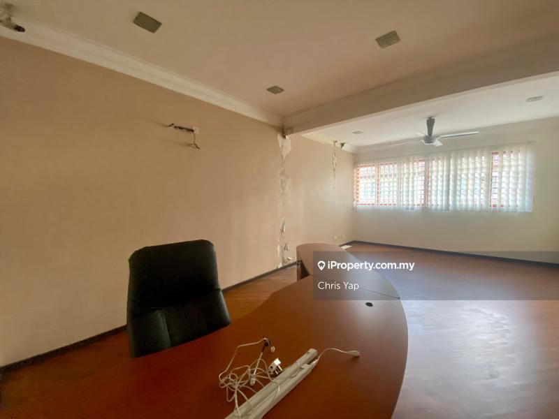 Rumah Berangkai 3 Tingkat untuk Dijual di Usj 1, Subang Jaya oleh Chris Yap - iProperty.com.my
