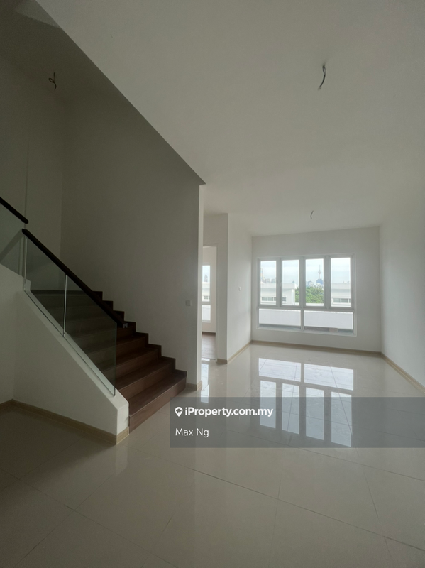 For Sale - d'Brightton