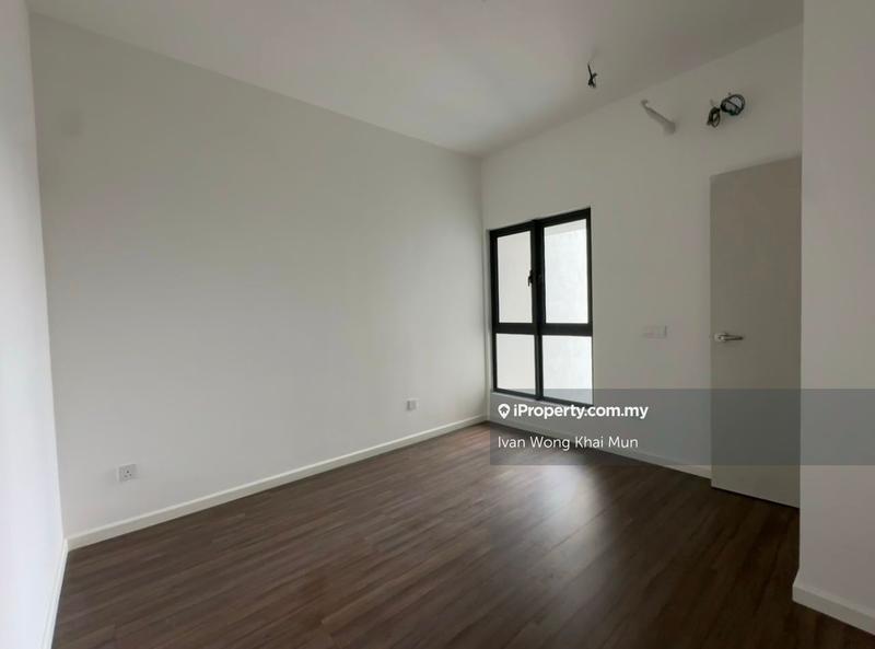 Service Residence for Sale in Aurora Subang Jaya by Ivan Wong Khai Mun - iProperty.com.my