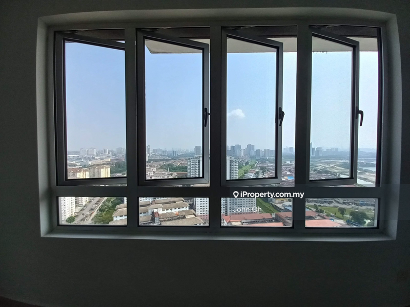 For Sale - First Subang (SS 15 Courtyard)